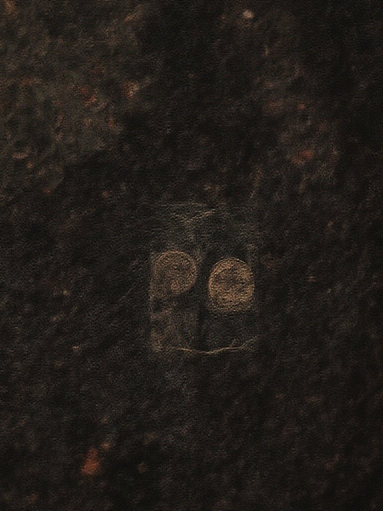 Dark Romantic Wedding: 27 Moody Ideas for Couples Who Hate Basic Weddings Dark romantic wedding texture details with velvet and lace