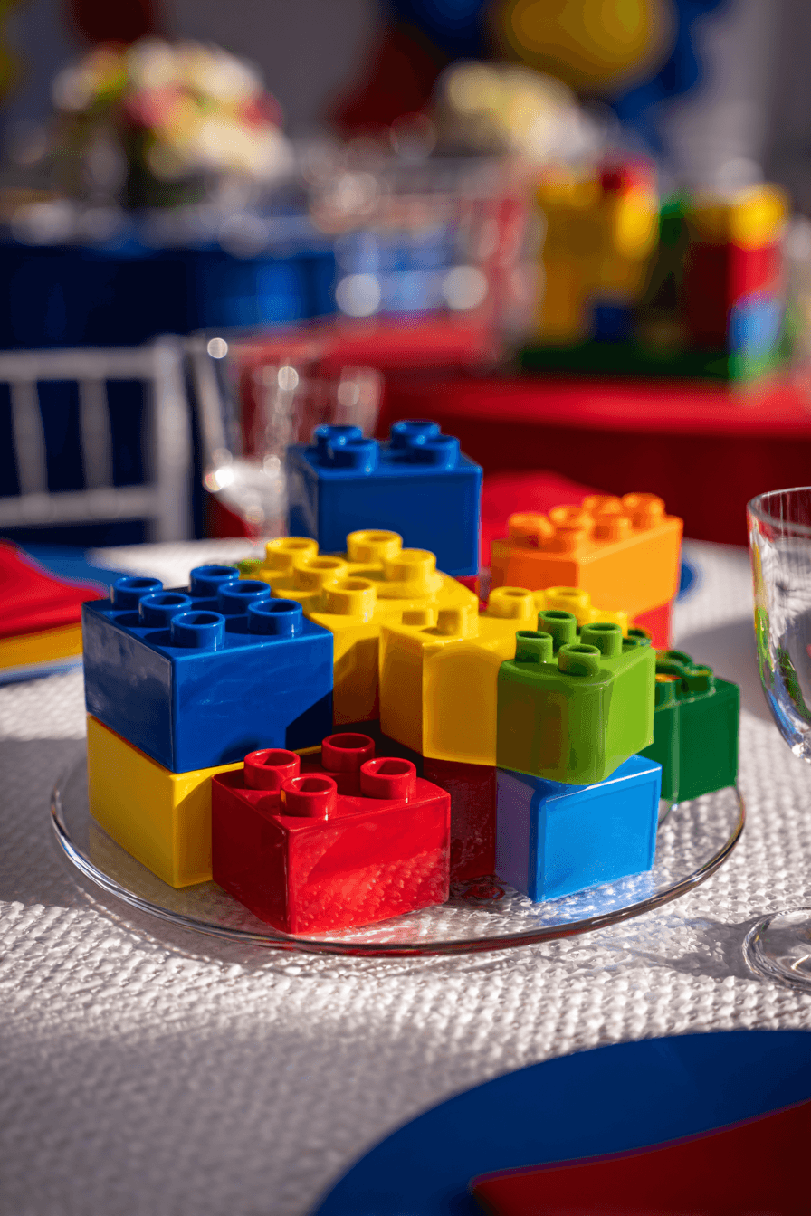 27 Stunning Birthday Table Decoration Ideas for Every Theme