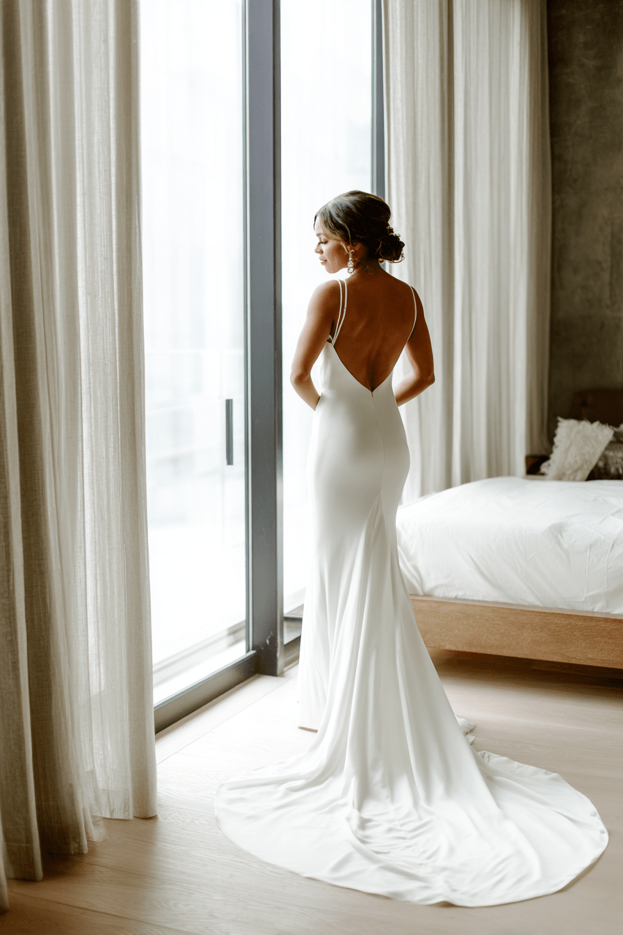 27 Luxury Green Wedding Dresses That Look Absolutely Magical