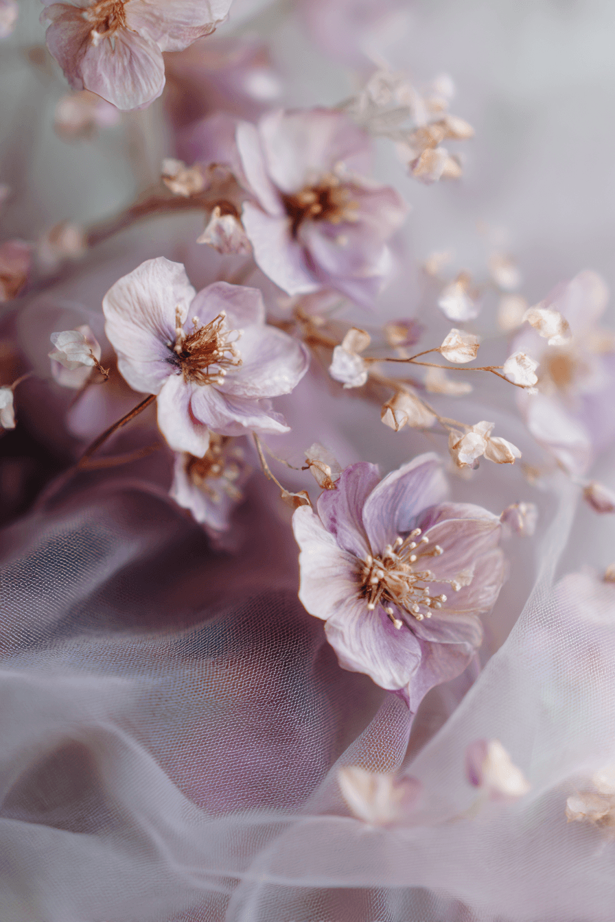 27 Purple Wedding Color Combinations That Look Absolutely Gorgeous
