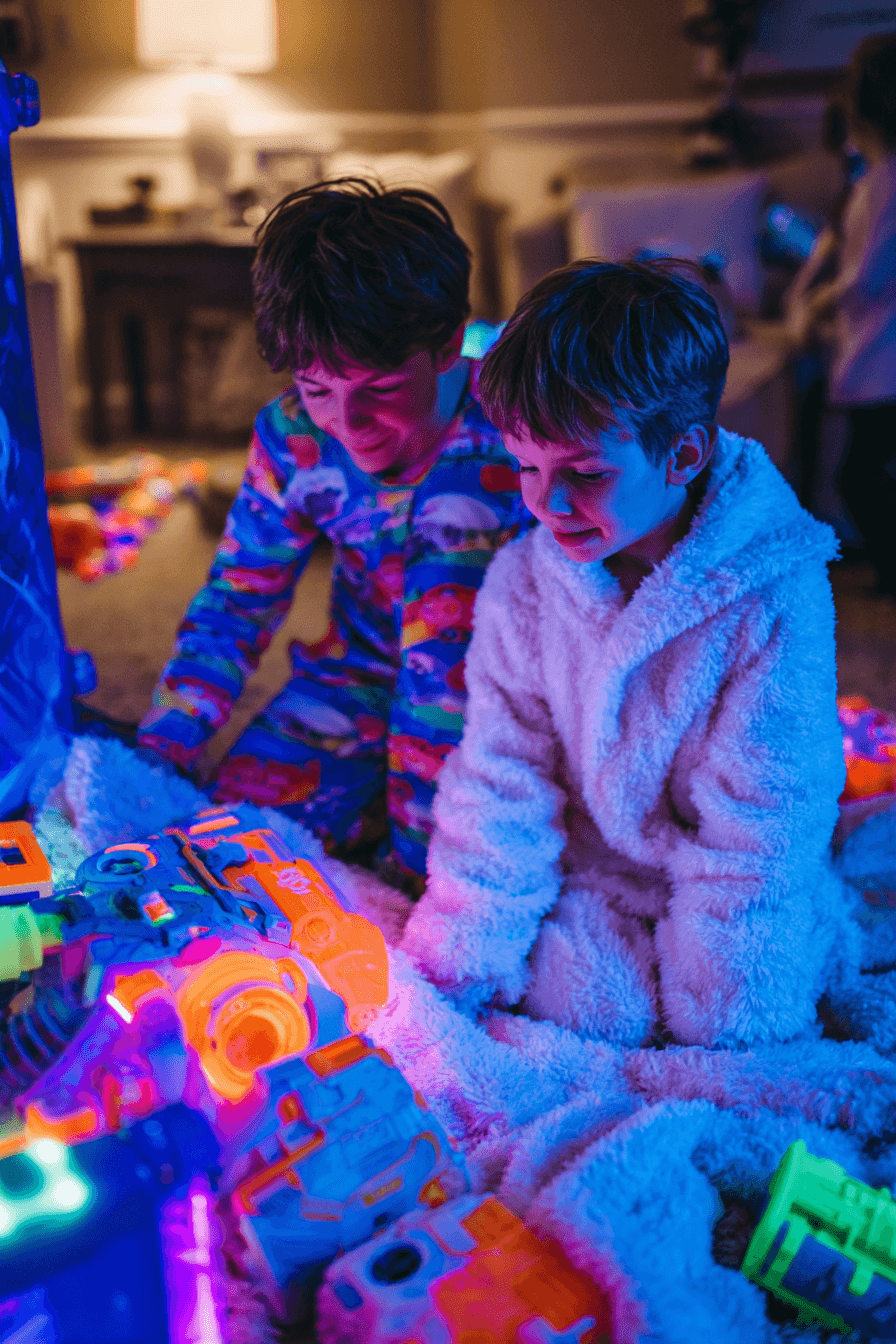 27 Awesome Boys Sleepover Party Ideas for a Night of Adventure