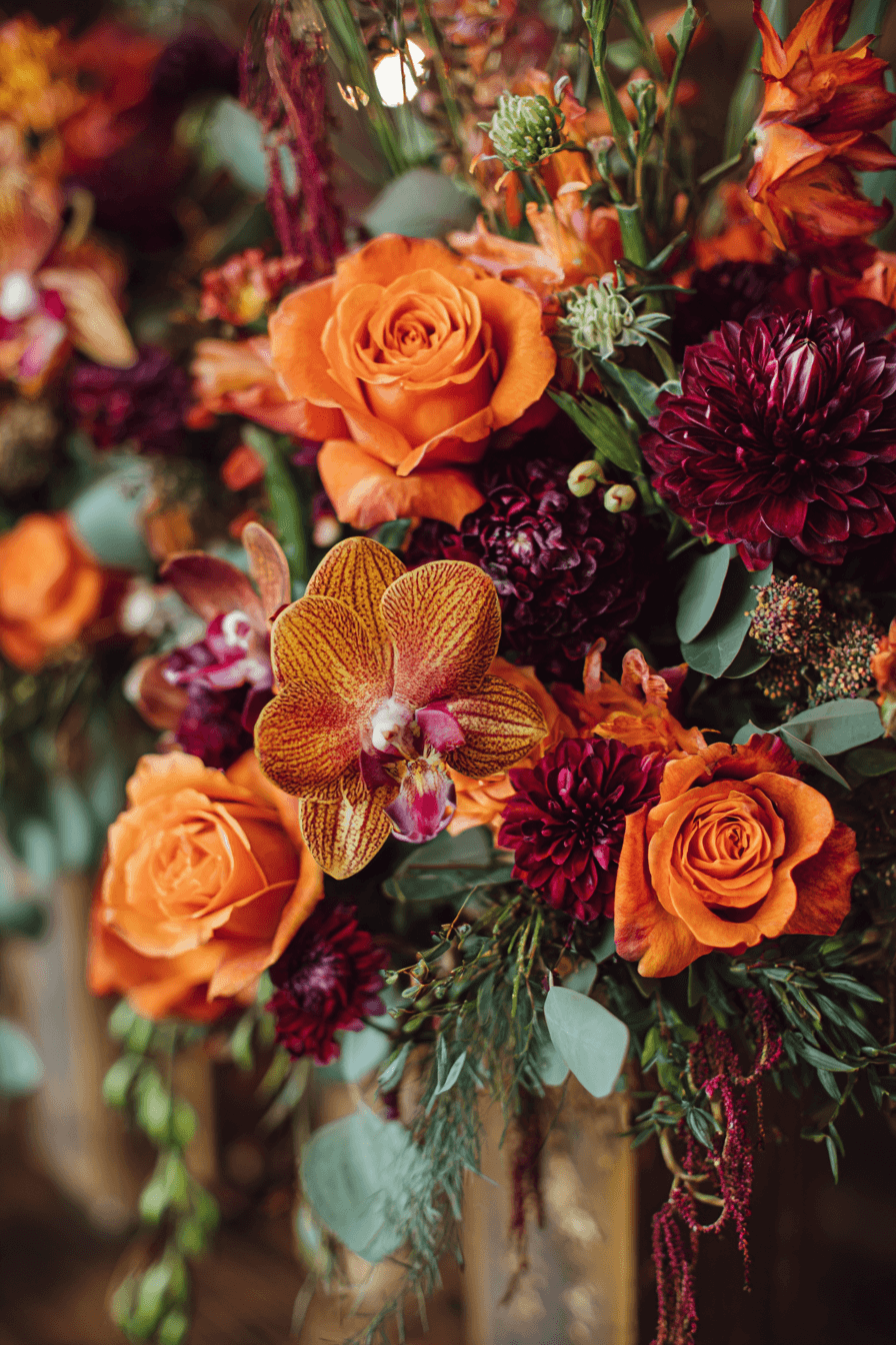 27 Halloween Wedding Ideas for a Spooky and Romantic Celebration