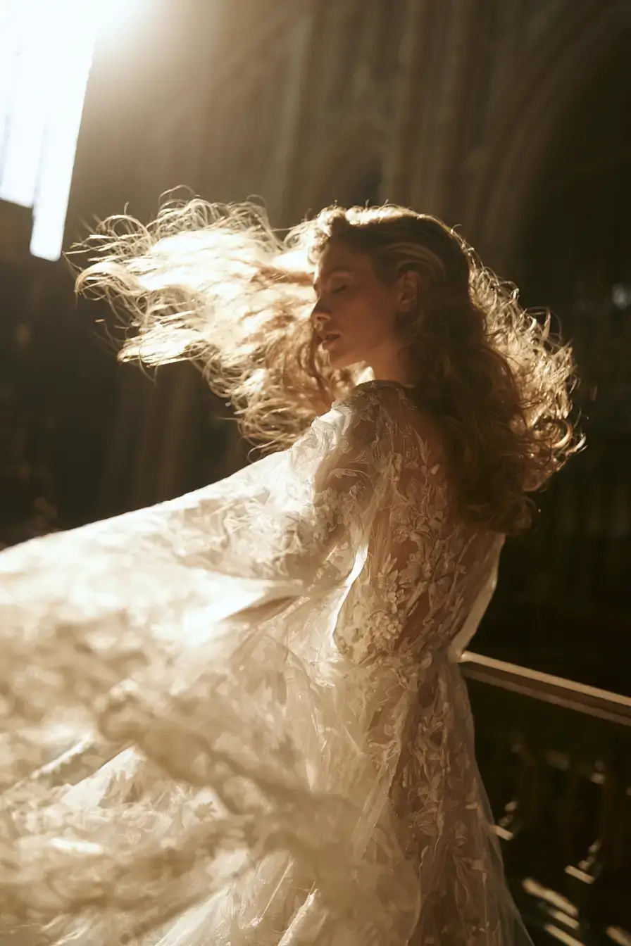 27 Gorgeous Summer Wedding Hairstyles to Keep You Cool and Beautiful